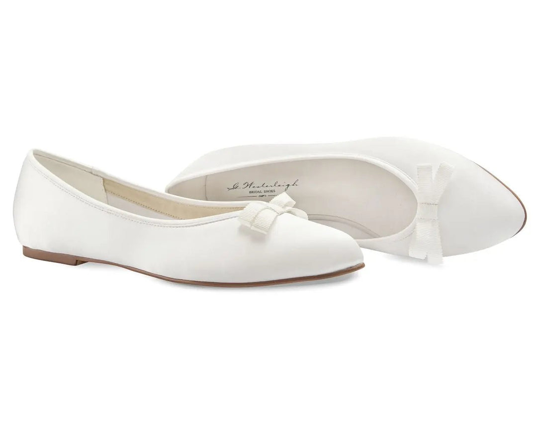 BALLERINES DE MARIÉE IVETTE – SATIN IVOIRE AVEC NŒUD ÉLÉGANT G.Westerleigh