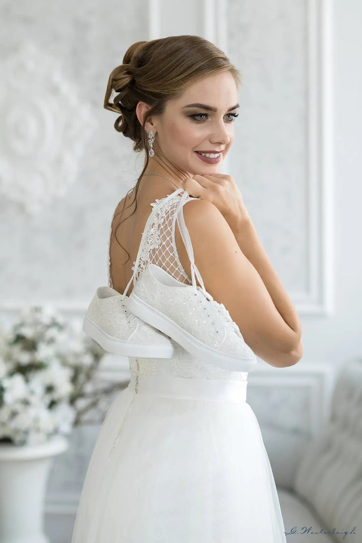 BASKETS DE MARIÉE NICKI – SATIN SCINTILLANT ET DENTELLE IVOIRE G.Westerleigh