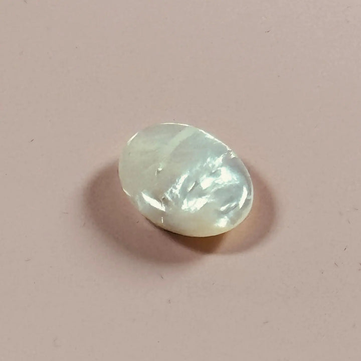BROCHE NACRE AIMANTÉE Hortense