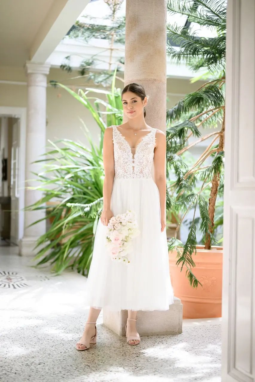 CHAUSSURES DE MARIÉE ALICE – DAIM ROSE POUDRÉ À TALON BAS CONFORTABLE G.Westerleigh