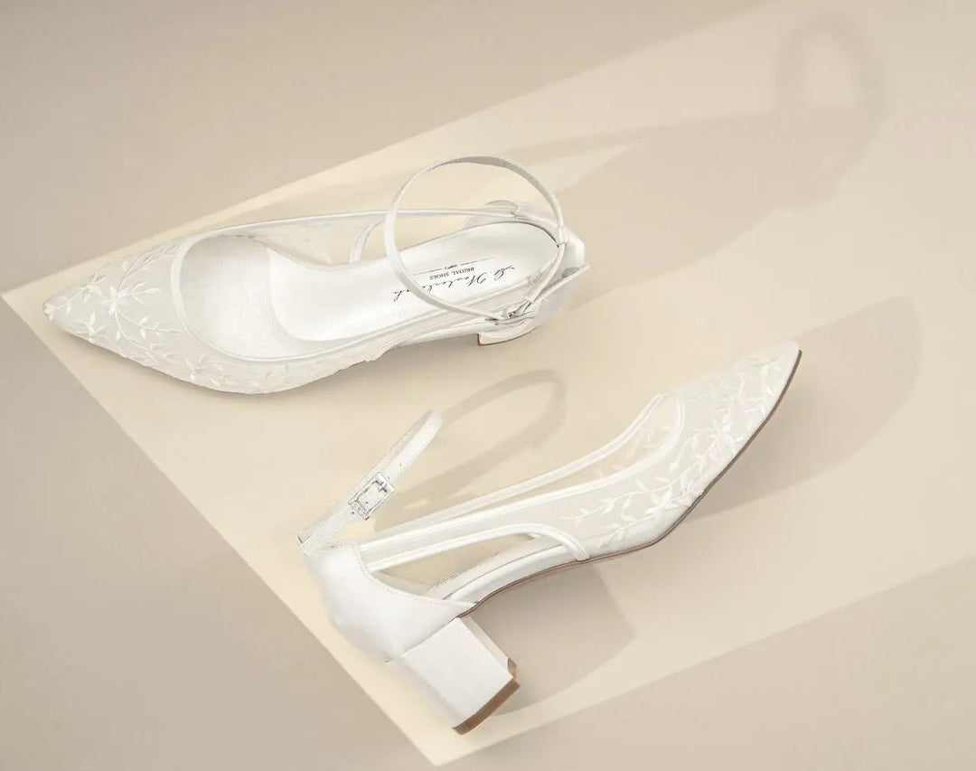CHAUSSURES DE MARIÉE DAPHNÉ – DENTELLE ILLUSION ET TALON BAS CONFORTABLE G.Westerleigh