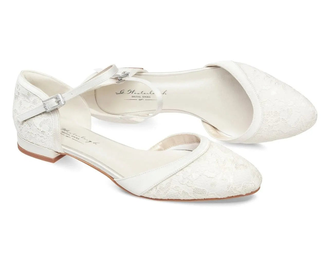 CHAUSSURES DE MARIÉE PLATES LANA – SATIN IVOIRE ET DENTELLE,CONFORT ABSOLU G.Westerleigh