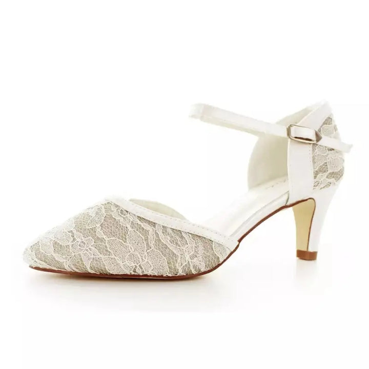 CHAUSSURES MARIÉE PAILLETTES DORÉES ET DENTELLE AURA WHITE LADY
