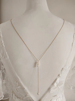 Collier de dos de mariée Louise – perles d'eau douce