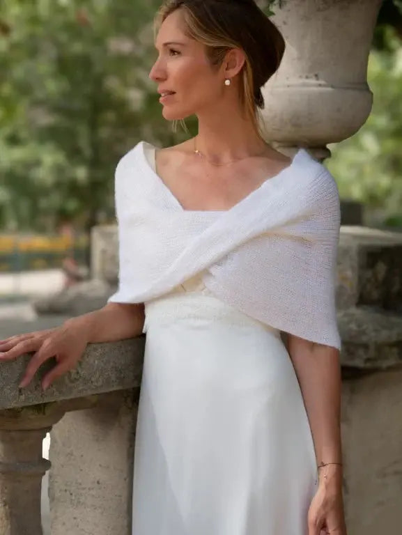 ÉTOLE OLIVIA ANGORA - PARFAITE POUR MARIAGE D'HIVER & APRÈS Adepte