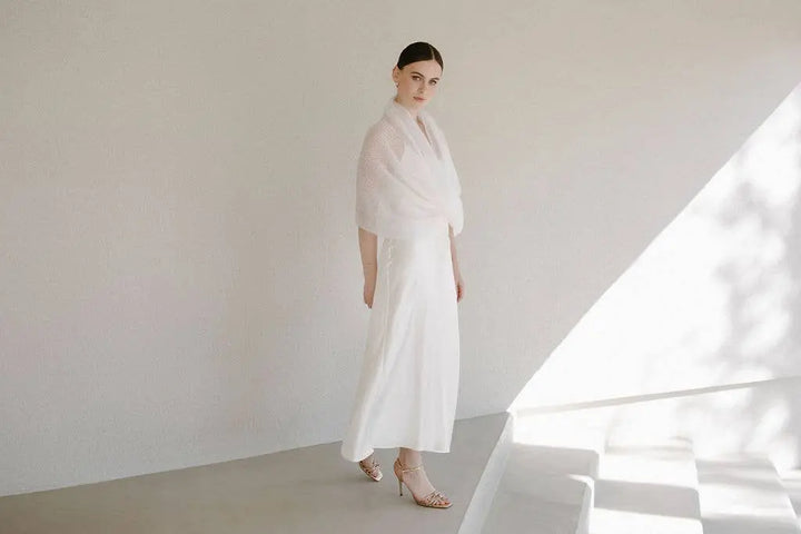Étole de Mariée Luxueuse / MAGNOLIA: Off White 605 / XS / S / M WOOL HOUSE