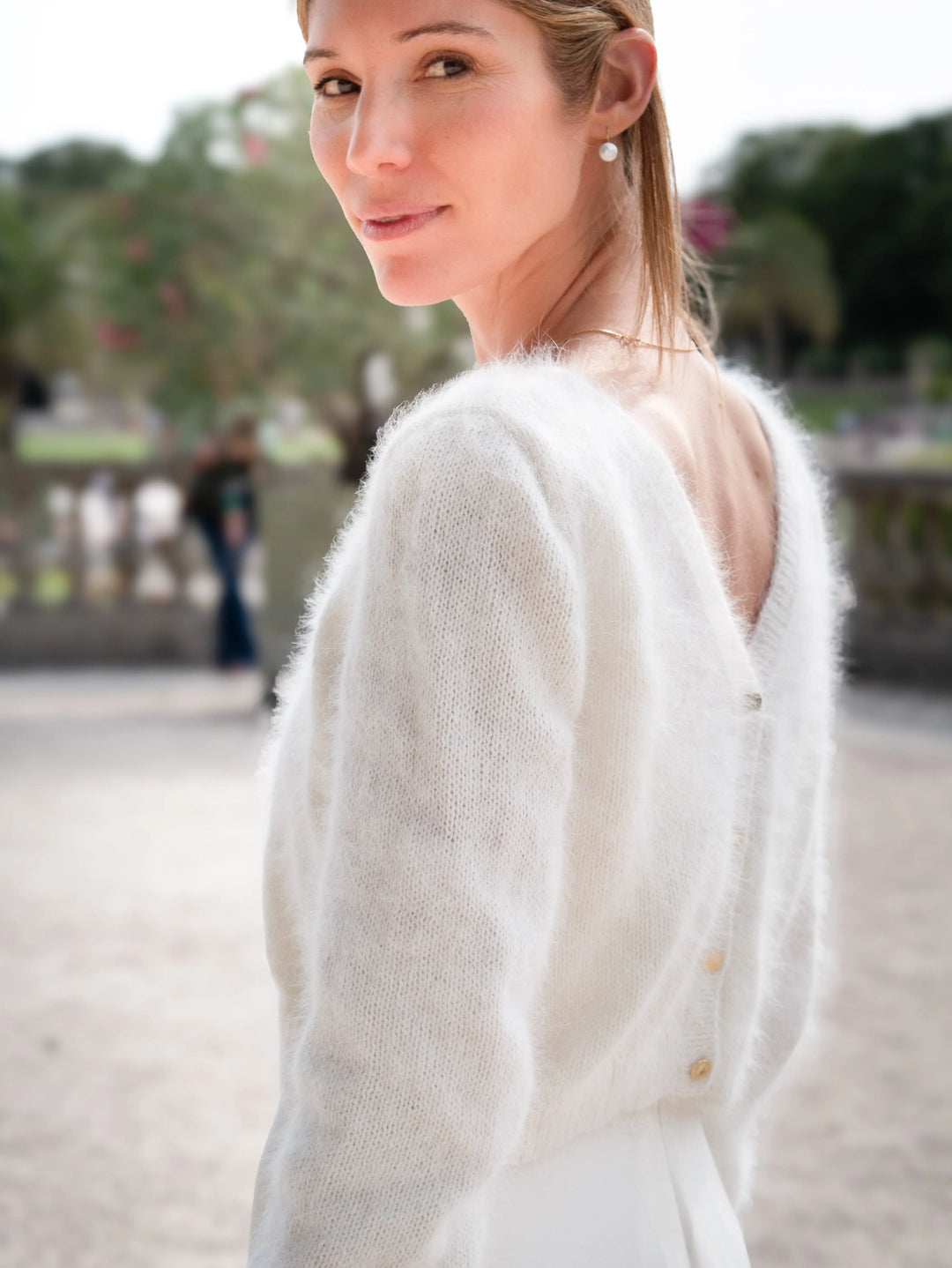 GILET MARIÉE REVERSIBLE PAULINE - ANGORA IVOIRE CHIC POUR MARIAGE D'HIVER Adepte