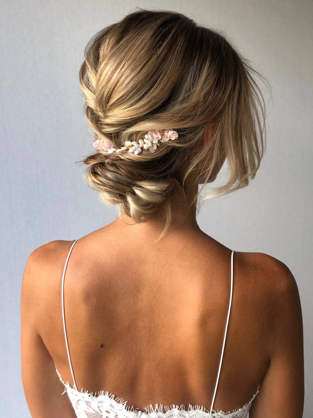 Gaia Haircomb Gold - bijoux pour cheveux de mariée SallyJaneBridal