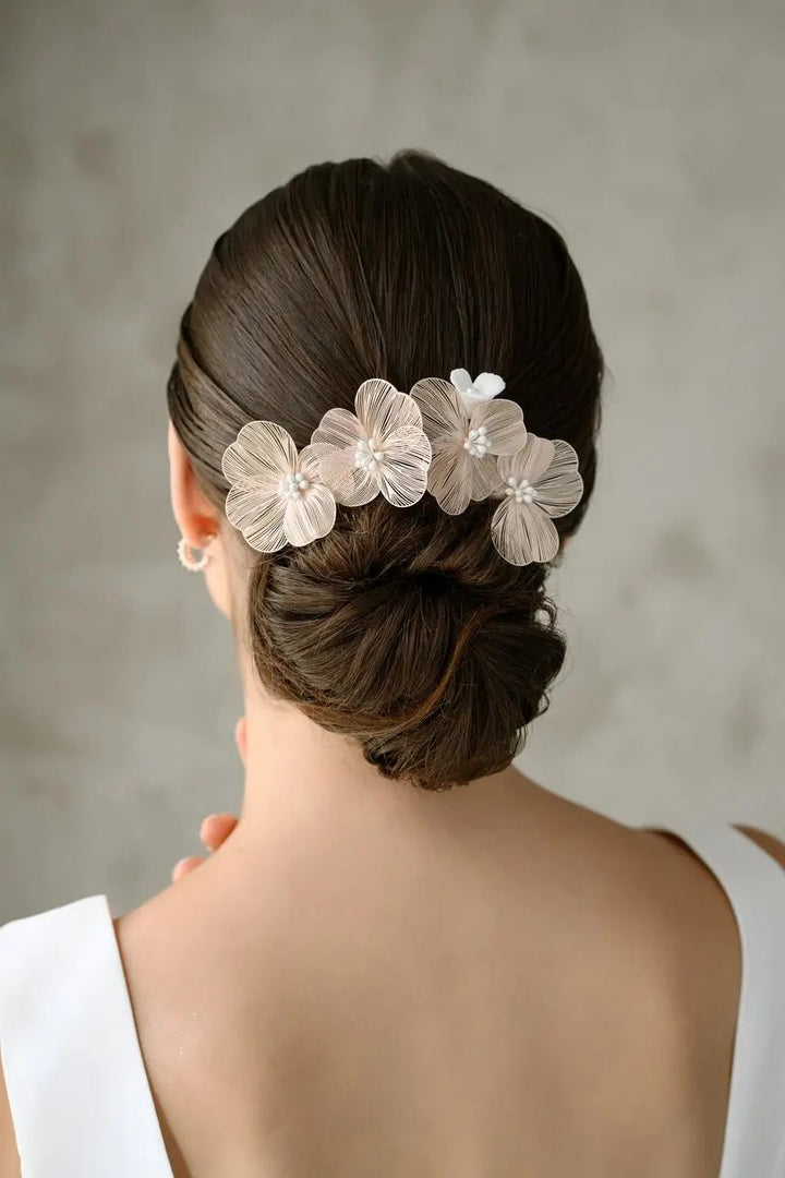 PEIGNE À CHEVEUX MARIAGE OR ROSE HC0416RG – FLEURS EN RELIEF ET PERLES IVOIRE G.Westerleigh