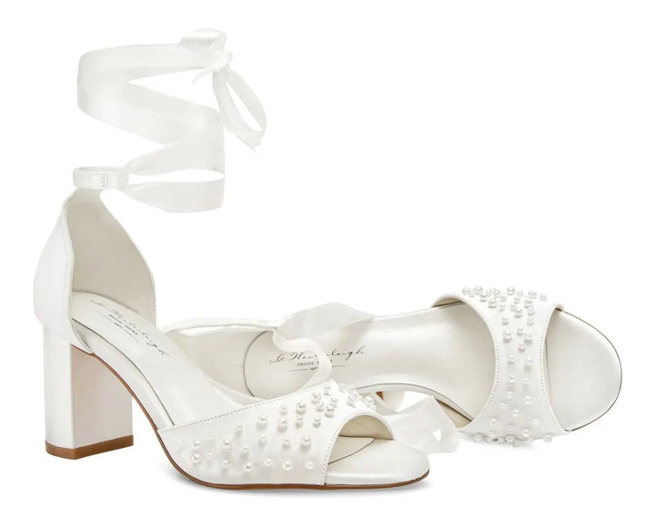 SANDALES DE MARIÉE ESTHER – SATIN IVOIRE ET PERLES, TALON BLOC CONFORTABLE G.Westerleigh