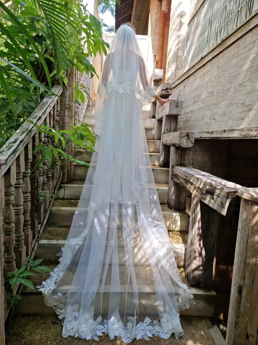 OILE DE MARIÉE MALI WD119 – DOUBLE COUCHE EN TULLE ET DENTELLE FLORALE Novias