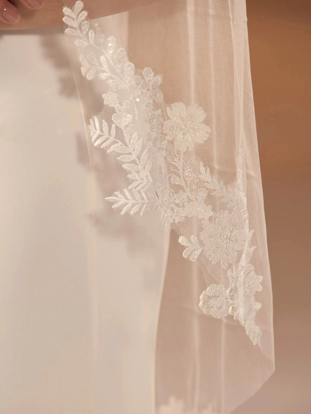 VOILE DE MARIÉE S462 – TULLE DOUX AVEC DENTELLE ET SEQUINS – LONGUEUR 110 CM Bianco Evento