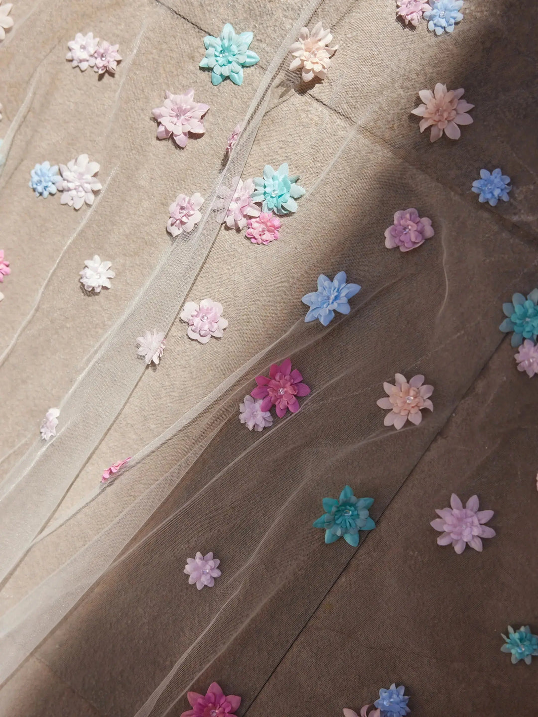 VOILE DE MARIÉE S502 EN TULLE IVOIRE 300 CM AVEC FLEURS 3D MULTICOLORES Bianco Evento