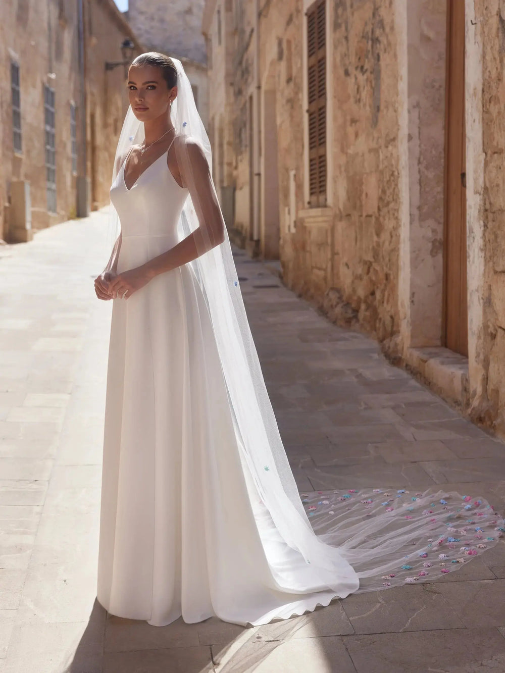 VOILE DE MARIÉE S502 EN TULLE IVOIRE 300 CM AVEC FLEURS 3D MULTICOLORES Bianco Evento