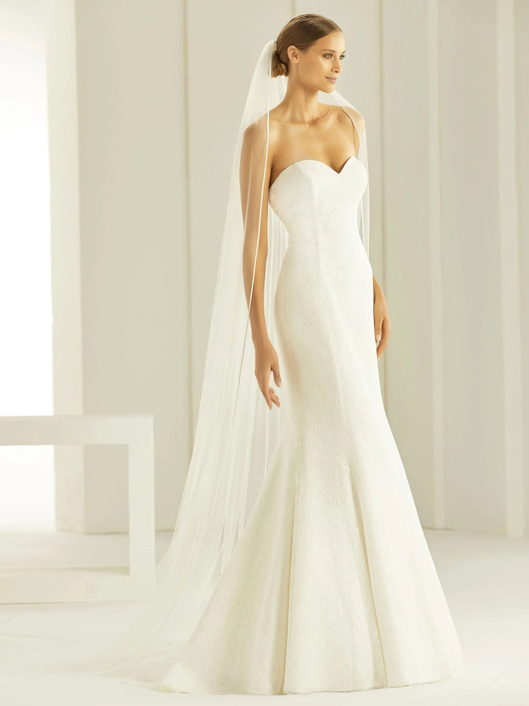 VOILE DE MARIÉE SATIN ET 50 STRASS LONGUEUR 3 MÈTRES S296 Bianco Evento