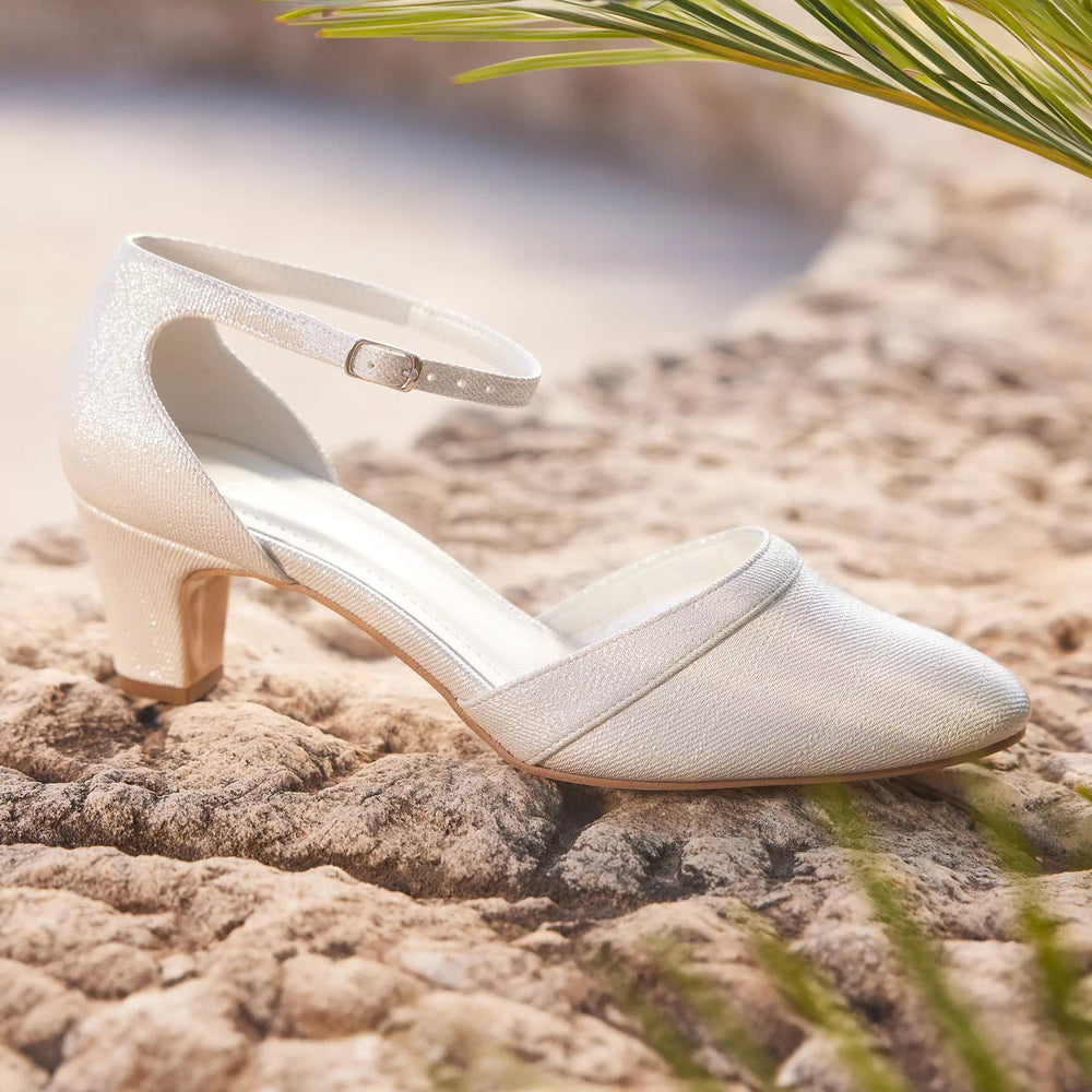 escarpins dorés mariage cérémonie petite hauteur