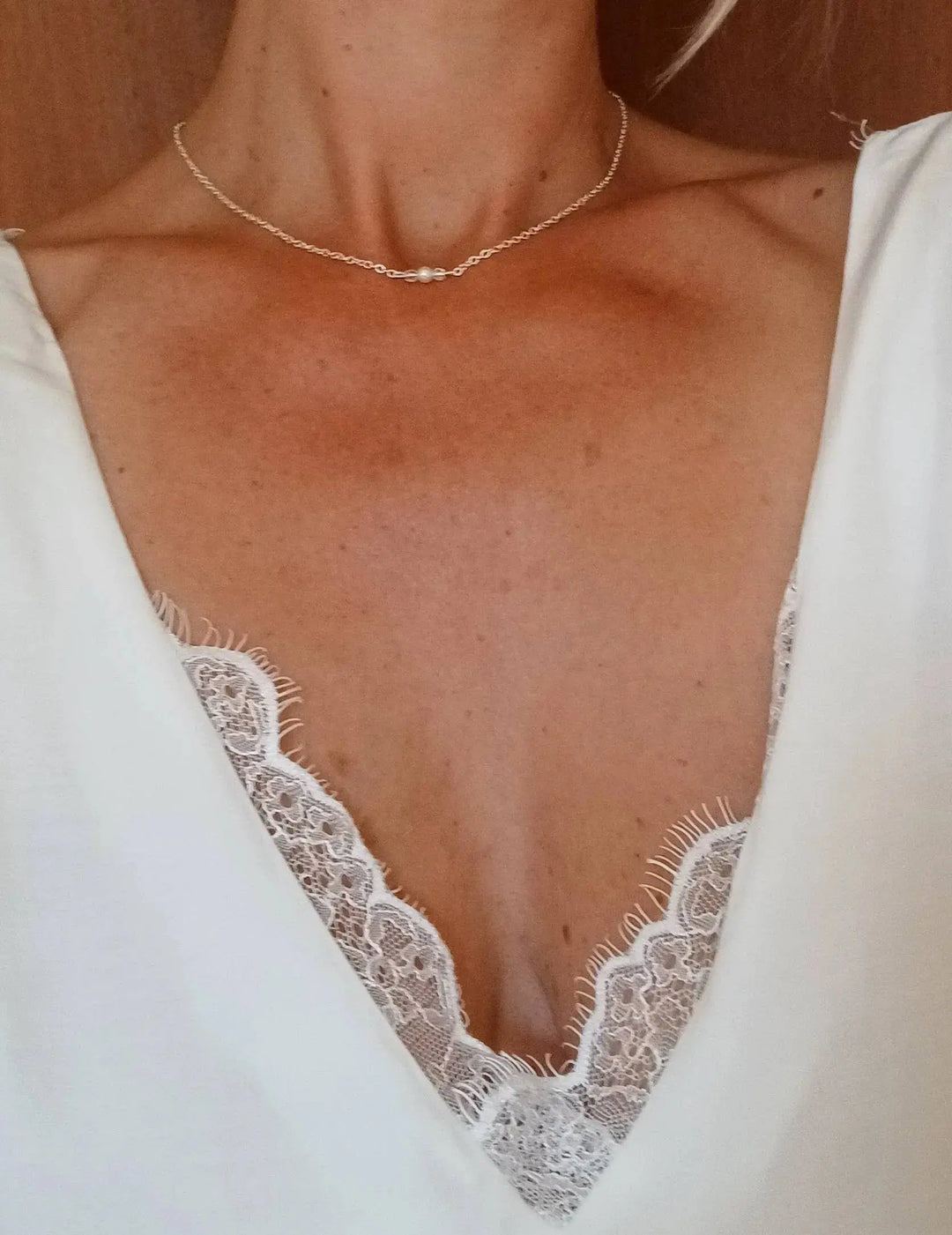 Collier De Dos Perlée- Bijou De Dos Argenté Et Blanc, Chic E: Argenté / Nacré Ivoire / Acier L'atelier du 6
