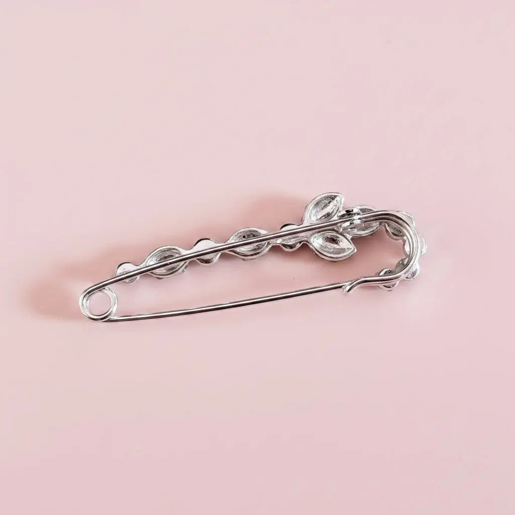 ATTACHE TRAÎNE PERLES (Copie) églantine création