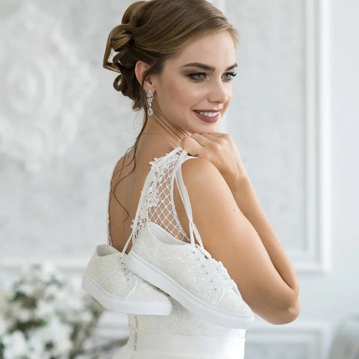 BASKETS DE MARIÉE NICKI – SATIN SCINTILLANT ET DENTELLE IVOIRE G.Westerleigh