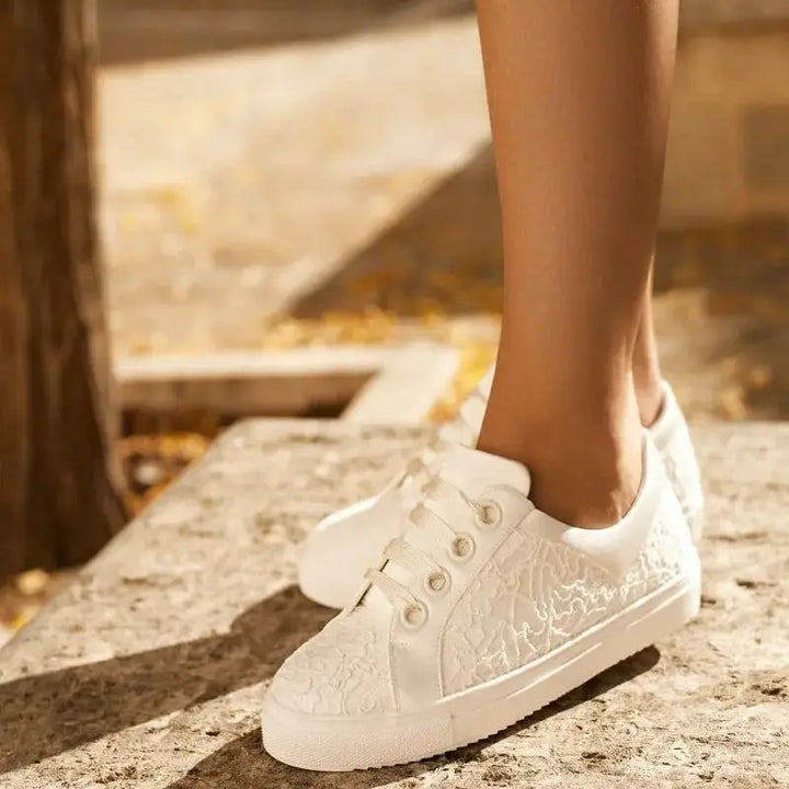 BASKETS DENTELLE IVOIRE ZOEY AVALIA
