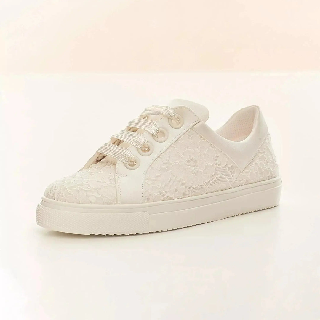 BASKETS DENTELLE IVOIRE ZOEY AVALIA