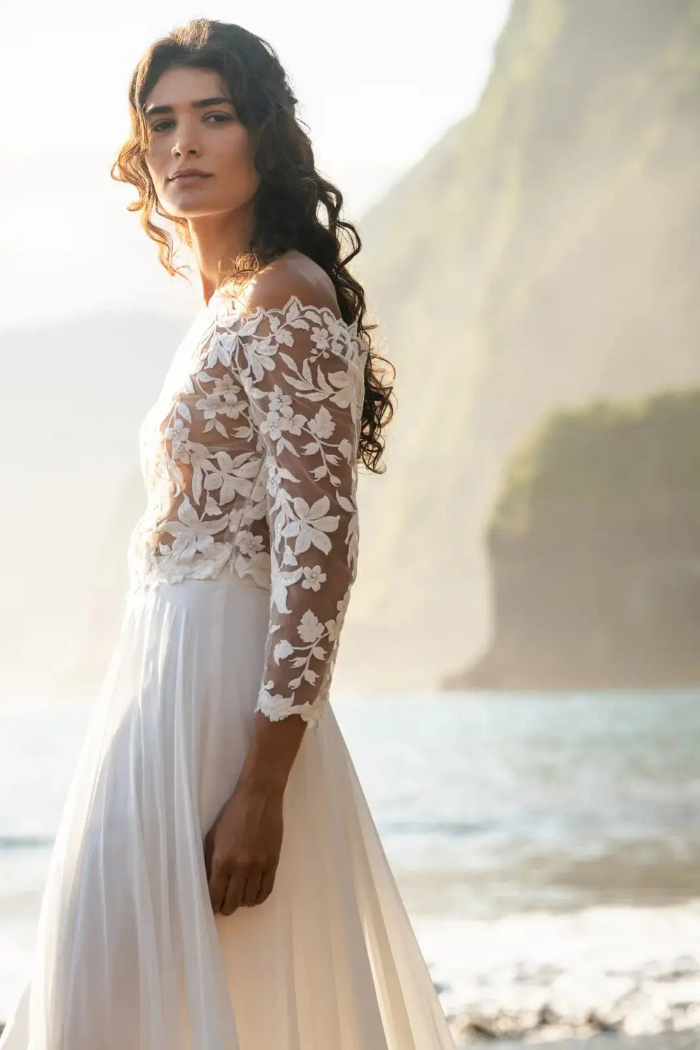 BOLÉRO DE MARIÉE DENTELLE FLORALE À PAILLETTES - MONICA BK128 Novias