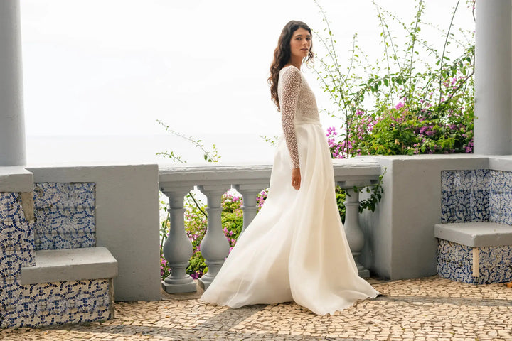 BOLÉRO DE MARIÉE TULLE À POIS MANCHES LONGUES - MAGGIE BK129 Novias