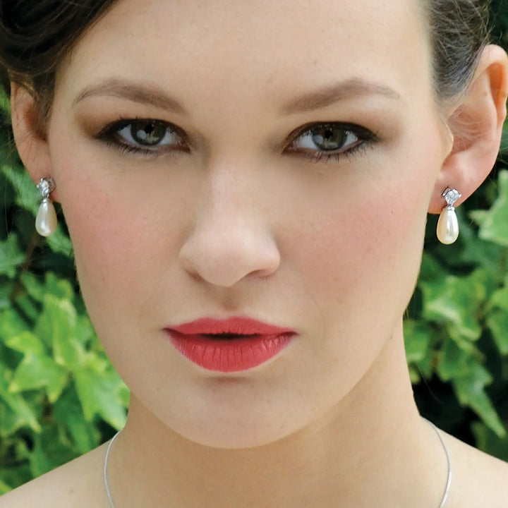 BOUCLES D’OREILLES IMPERIAL PEARL – GOUTTE CRISTAL & PERLE | RHODIUM Ivory and co