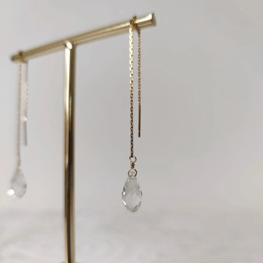 BOUCLES D’OREILLES LONGUES PERLES CRISTAL — ÉMILIE Petite Léonie
