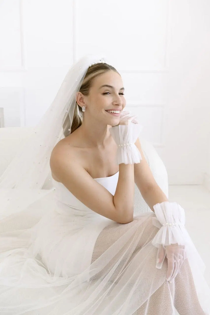 BOUCLES D’OREILLES MARIAGE FLEUR ZIRCONE & PERLE – PLAQUÉ RHODIUM ER191 G.Westerleigh