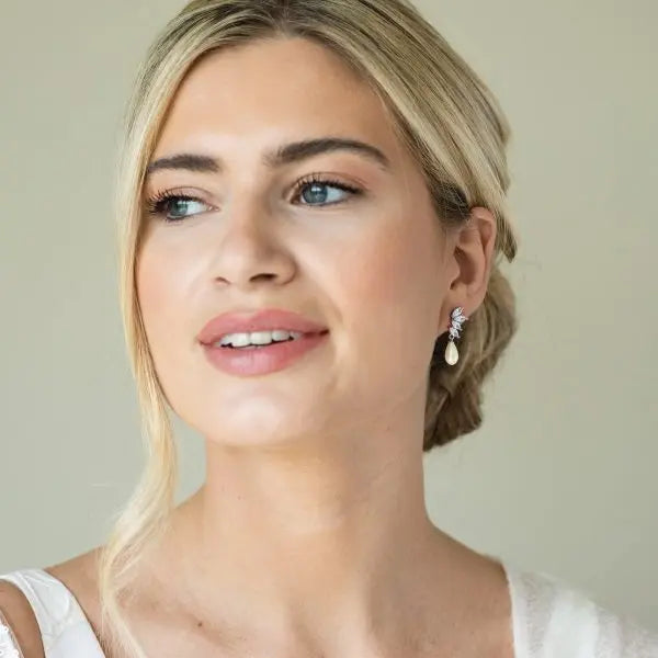 BOUCLES D'OREILLES MARIAGE LONGUES VIGNE ZIRCONS ET RODIUM - WILLOW (Copie) Ivory and co