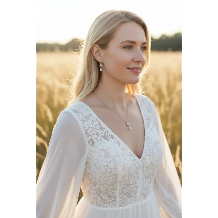 BOUCLES D'OREILLES MARIÉE DEVA – GOUTTES NACRÉES ET ZIRCONS L'atelier du 6