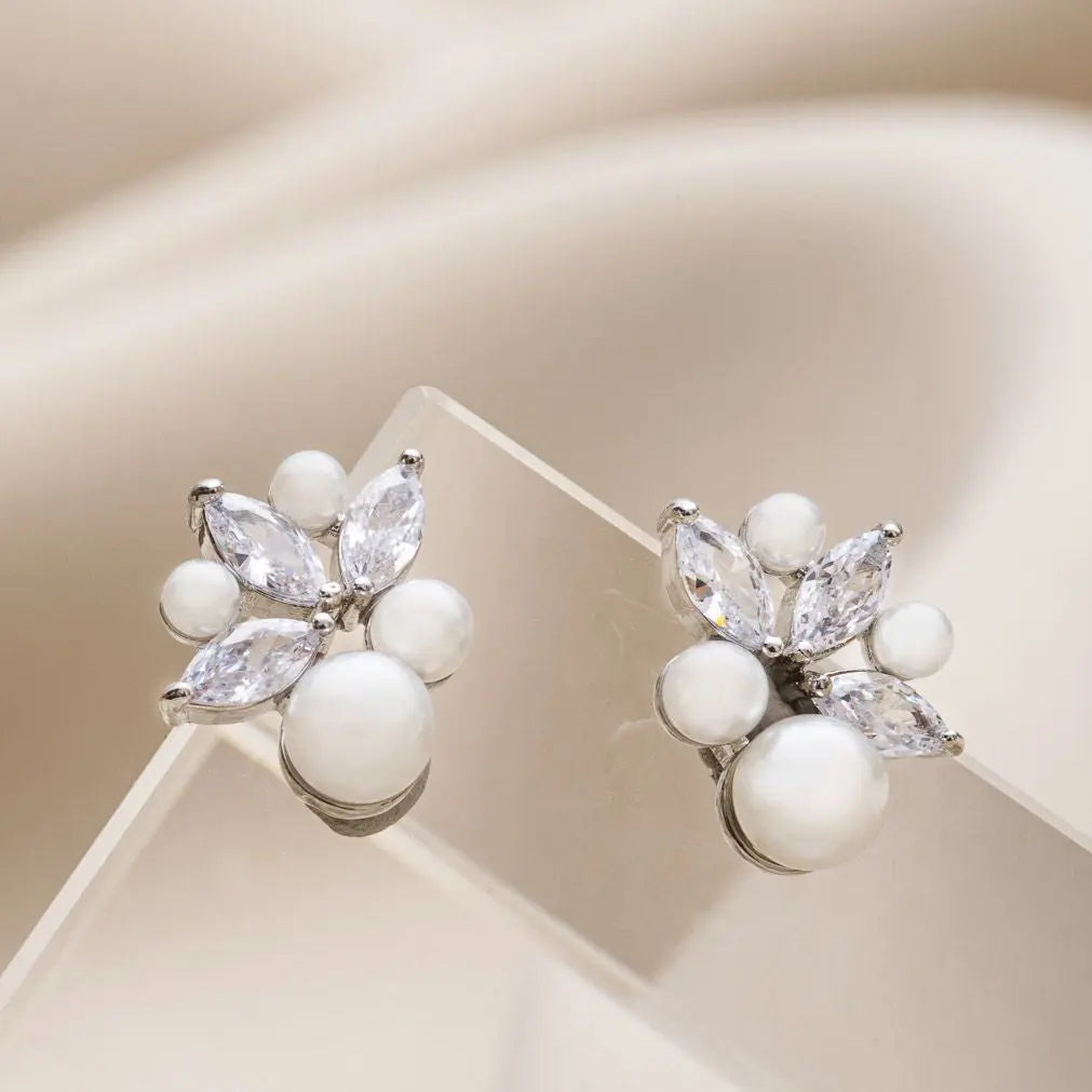 BOUCLES D'OREILLES MARIÉE DISCRÈTES PERLE & ZIRCONS RHODIUM – ER1108 G.Westerleigh