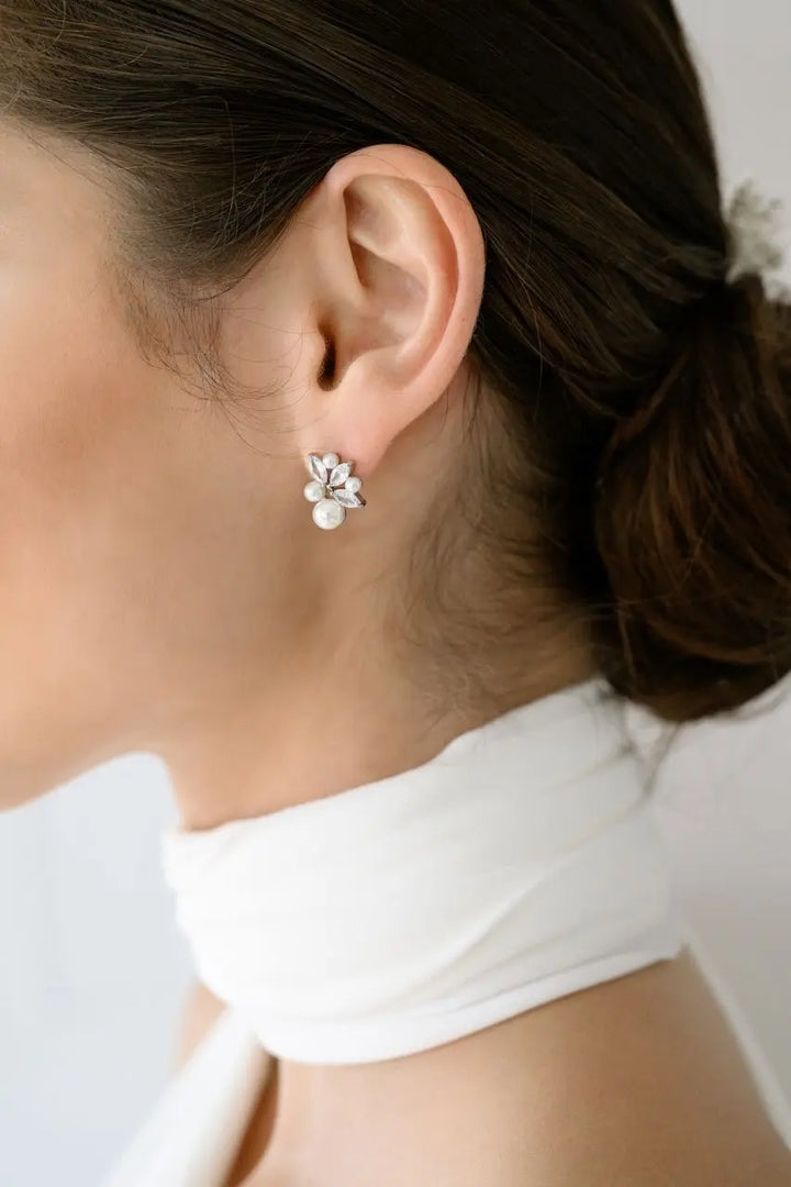 BOUCLES D'OREILLES MARIÉE DISCRÈTES PERLE & ZIRCONS RHODIUM – ER1108 G.Westerleigh