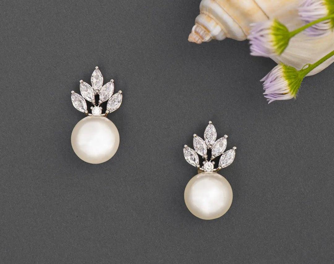 BOUCLES D'OREILLES MARIÉE PERLE IVOIRE & ZIRCONS RHODIUM – ER079S G.Westerleigh
