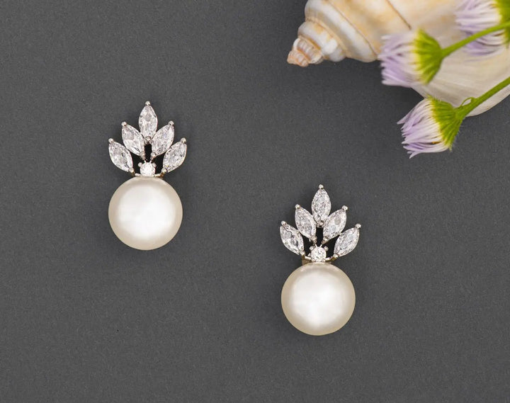 BOUCLES D'OREILLES MARIÉE PERLE IVOIRE & ZIRCONS RHODIUM – ER079S G.Westerleigh