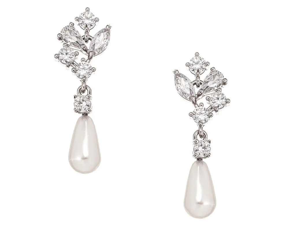 BOUCLES D’OREILLES MARIÉE PERLES IVOIRE ET CRISTAUX ZIRCONIUM – ER057S G.Westerleigh