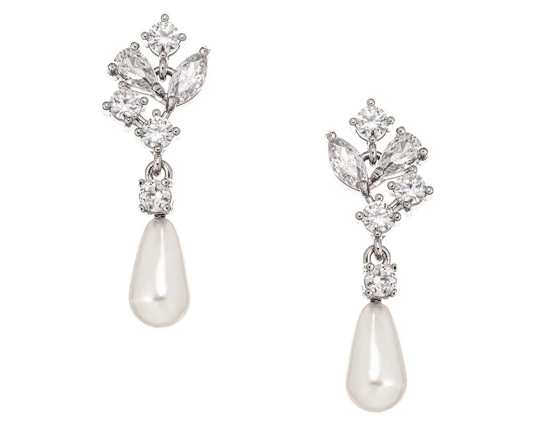 BOUCLES D’OREILLES MARIÉE PERLES IVOIRE ET CRISTAUX ZIRCONIUM – ER057S G.Westerleigh