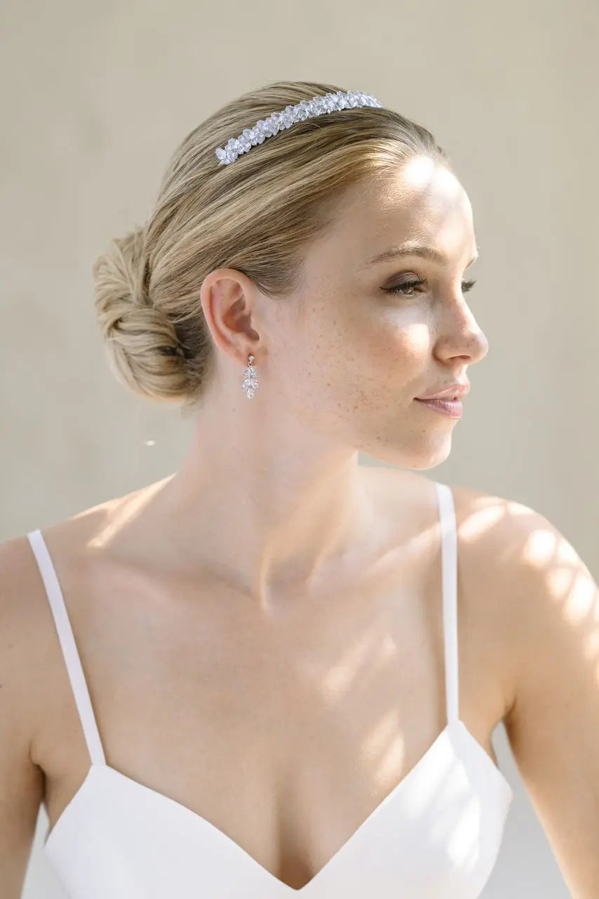 BOUCLES D'OREILLES MARIÉE ZIRCONIUM SCINTILLANT PLAQUÉ RHODIUM – – Mas Accessoires