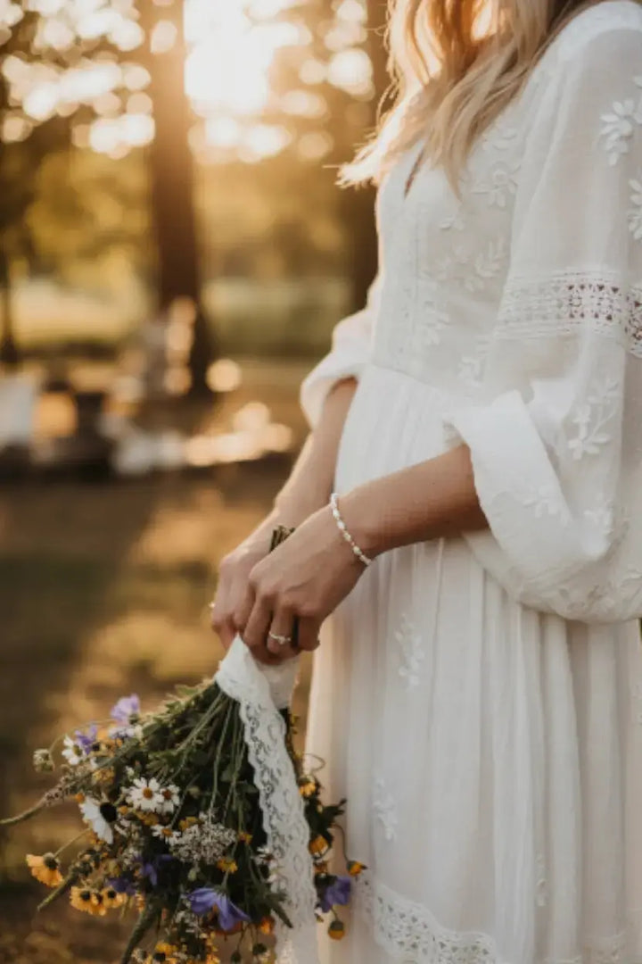 Bracelet mariage en perles de culture irrégulières. L'atelier du 6