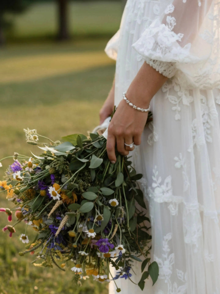 Bracelet mariage en perles de culture irrégulières. L'atelier du 6