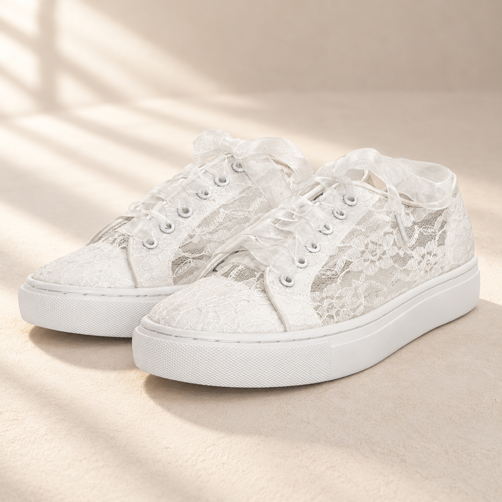 White Lady 937 Giverny dentelle ivoire — paire — studio crème