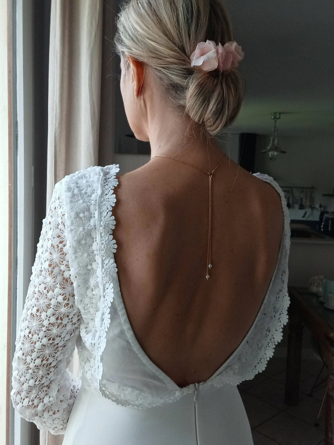 Bijou De Dos Nu Pour Robe À Dos Ouvert, Bijou De Dos: Doré Rose/ Blanc L'atelier du 6