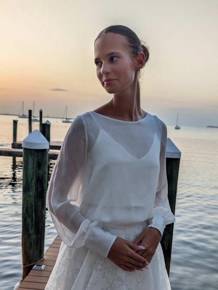 Blouse de mariée Olimpia B104 soie transparente dos ouvert Novias vue 3