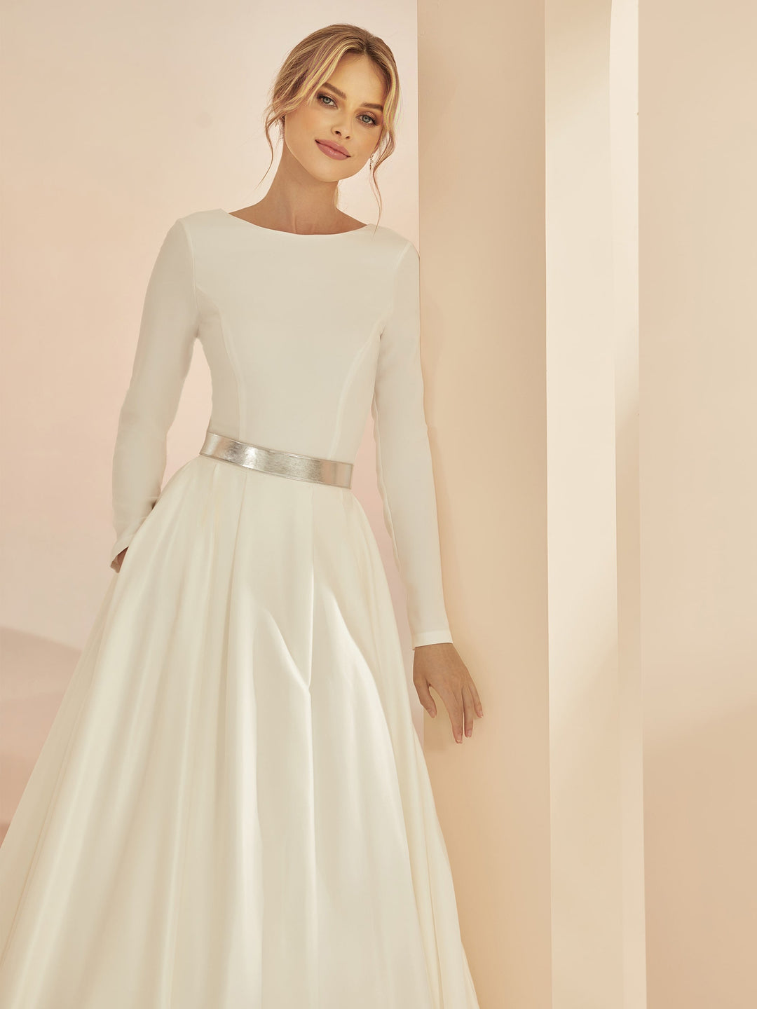 BODY DE MARIÉE E351 EN GEORGETTE IVOIRE – MANCHES LONGUES Bianco Evento