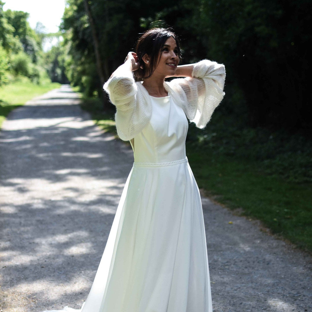 Boléro mariée Flocon à point ajouré, maille fine tricotée à Arras