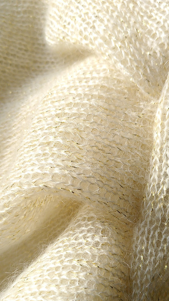 Boléro de mariée Flocon version dorée, fil d'or tricoté dans la maille