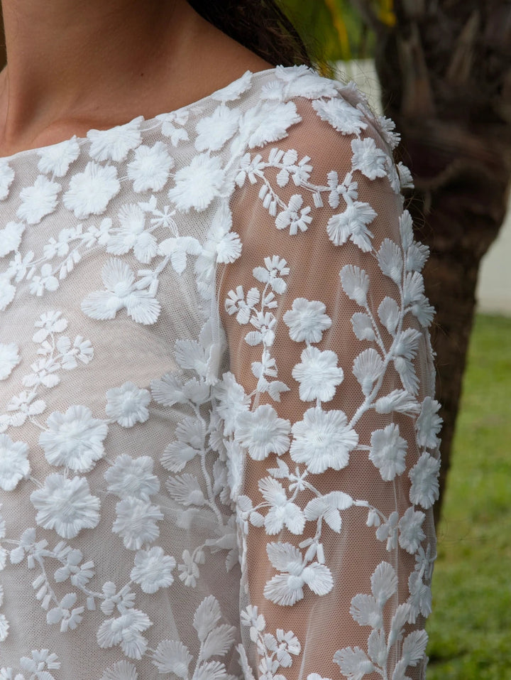 Boléro de mariée Octavia BK145 dentelle 3D manches longues Novias vue 4
