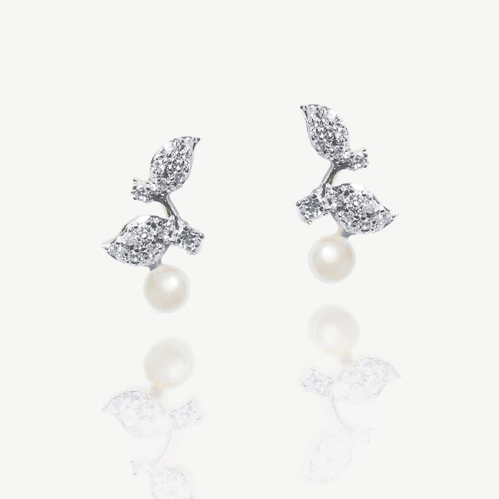 Boucles d'oreilles de mariée Aphrodite perle et feuillage rhodium