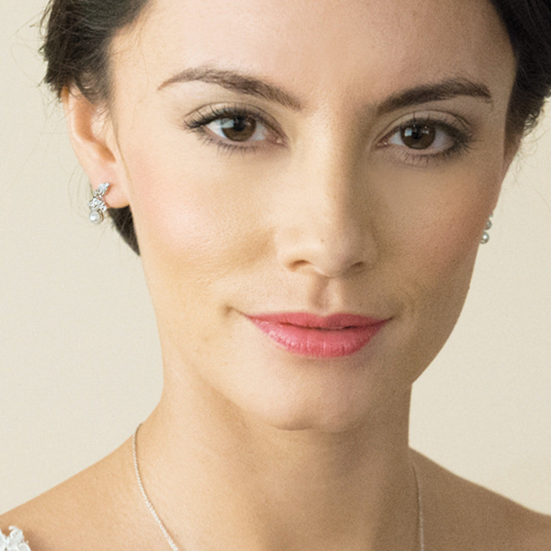 Boucles de mariée Aphrodite vues de près